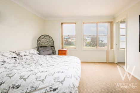 Property photo of 8 Birch Close Kelso NSW 2795