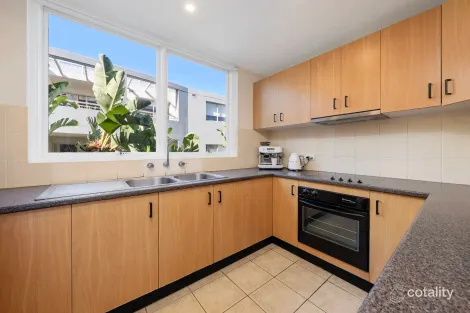 Property photo of 4/775 Pittwater Road Dee Why NSW 2099