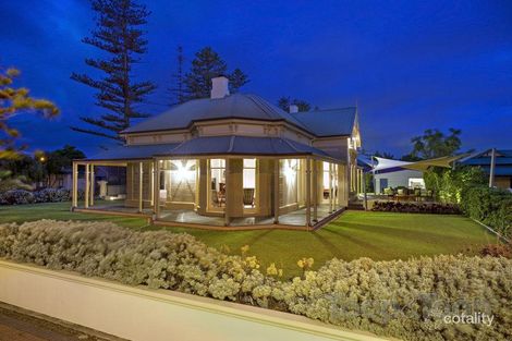 128 Esplanade, Semaphore, SA 5019