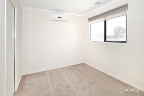 42 Trillium Bvd, Mickleham, VIC 3064