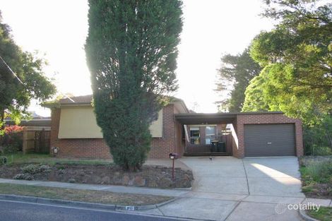 Property photo of 18 Highland Avenue Mitcham VIC 3132