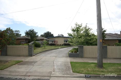 Property photo of 297 Torquay Road Grovedale VIC 3216