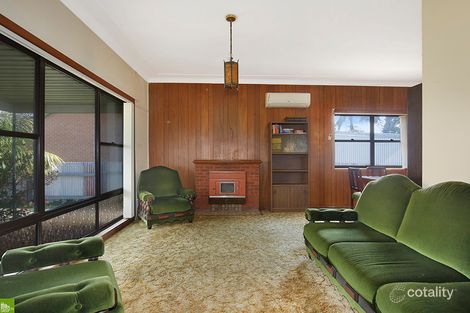 Property photo of 9 Ellengowan Crescent Fairy Meadow NSW 2519