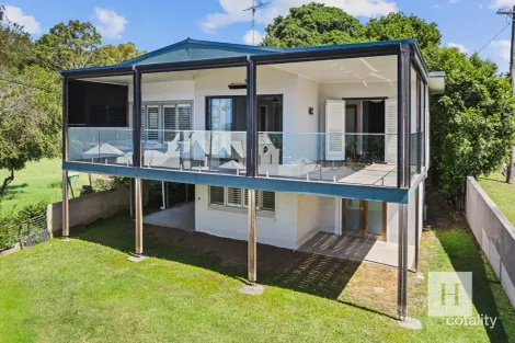 Property photo of 110 Griffith Street Mannering Park NSW 2259