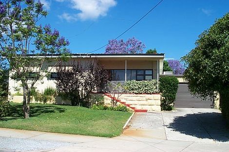 126 Broun Ave, Embleton, WA 6062