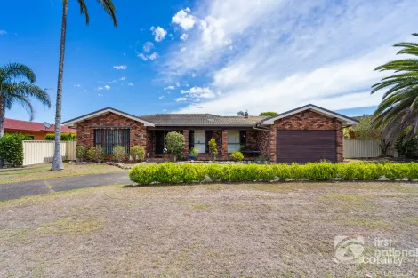 4 Sheppard Cl, Tuncurry, NSW 2428