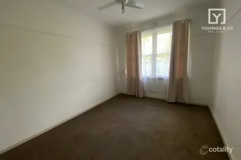 Property photo of 97 Malcolm Crescent Shepparton VIC 3630