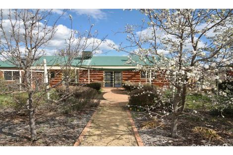 Property photo of 11 John Dwyer Crescent Bungendore NSW 2621