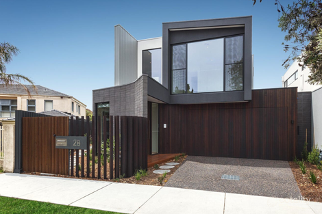 2b Hutchison Ave, Beaumaris, VIC 3193