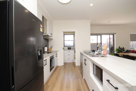 Property photo of 4 Luker Street Horsham VIC 3400