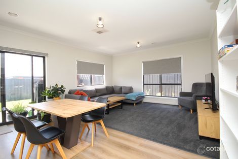 Property photo of 4 Luker Street Horsham VIC 3400