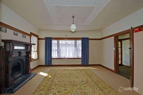 Property photo of 1 Queechy Lane Sandy Bay TAS 7005