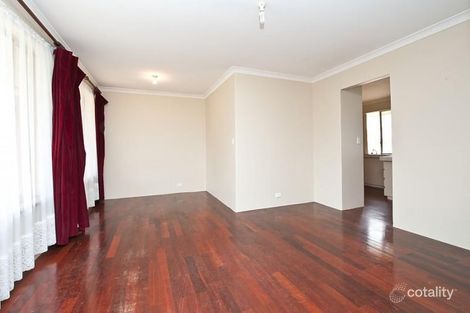 Property photo of 19 Bridgedale Close Beldon WA 6027
