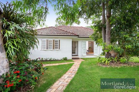 Property photo of 71 Eighth Avenue St Lucia QLD 4067