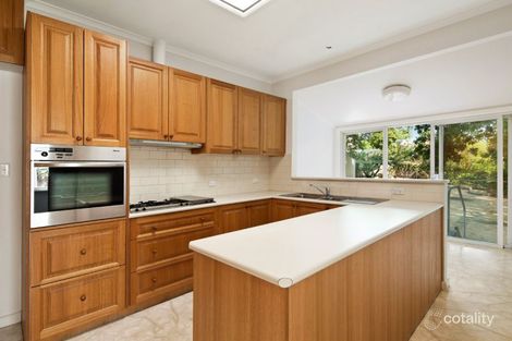 Property photo of 15 Keystone Crescent Kew East VIC 3102