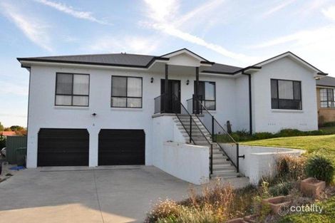 Property photo of 5 Federation Drive Kelso NSW 2795