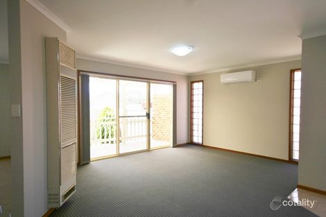 Property photo of 2/24 Candlebark Road Karabar NSW 2620