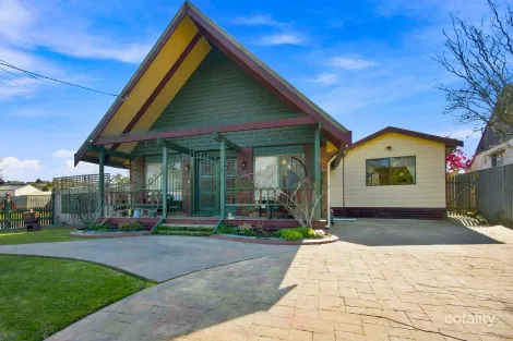 27 Burnside Dr, Morwell, VIC 3840