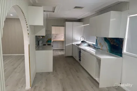 Property photo of 1 Welch Place Minto NSW 2566