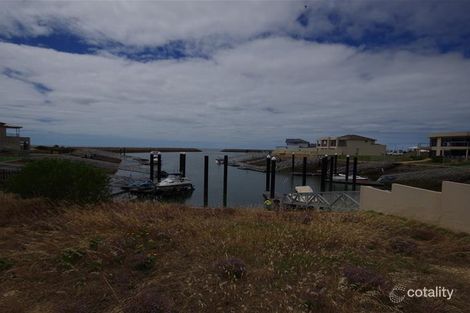 32 Marina Dr, Port Vincent, SA 5581