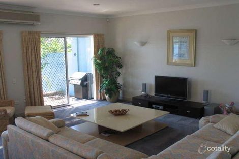 Property photo of 5310 Marine Drive North Hope Island QLD 4212