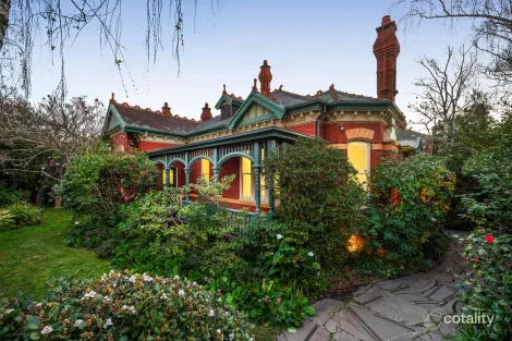 2 Elmie St, Hawthorn, VIC 3122