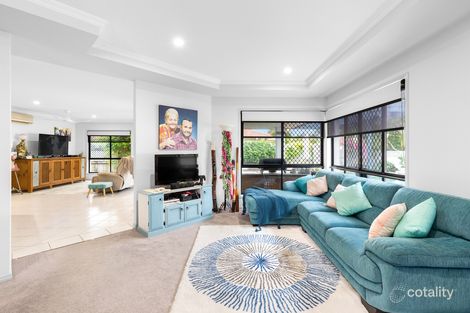 20 Kalowendha Ave, Pelican Waters, QLD 4551