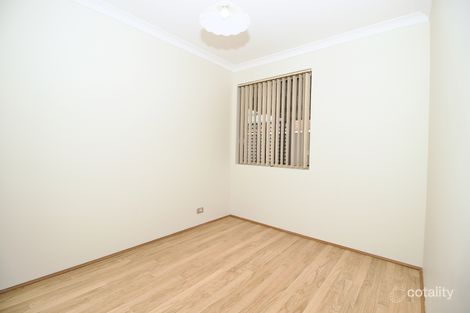 Property photo of 31 Parkland Drive Warnbro WA 6169