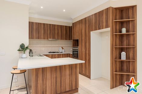 Property photo of 32 Neville Street Mooroolbark VIC 3138