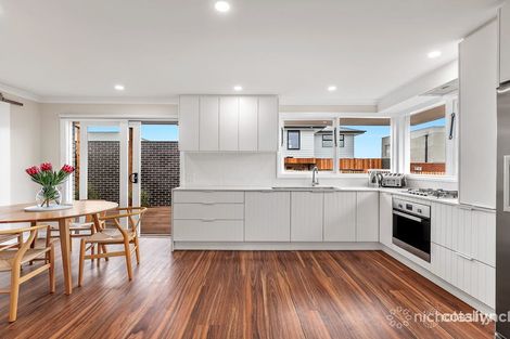 Property photo of 47 Bayview Road Mornington VIC 3931