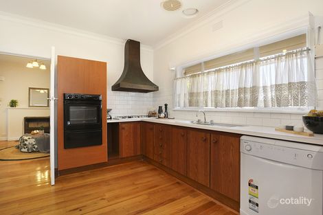 Property photo of 29 Glasgow Avenue Reservoir VIC 3073