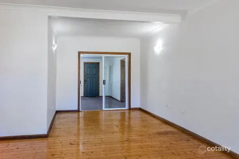 Property photo of 40 Second Street Warragamba NSW 2752