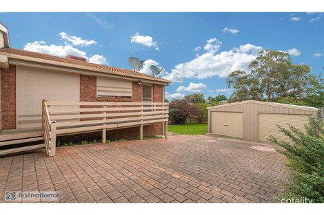 Property photo of 22 Heath Place Meadow Heights VIC 3048