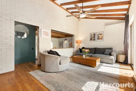 2/11 Boundary Rd, Dudley Park, WA 6210