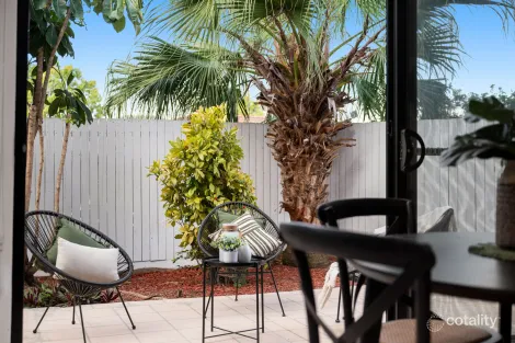 Property photo of 3/274 Cavendish Road Coorparoo QLD 4151