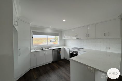 Property photo of 41 Harrowfield Drive Bungendore NSW 2621