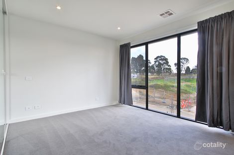 Property photo of 62 Stables Circuit Doncaster VIC 3108