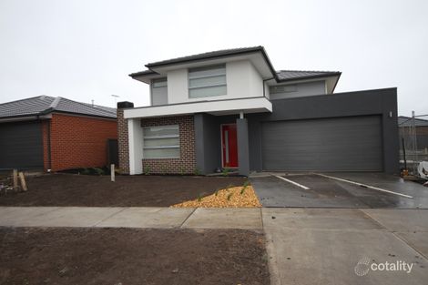 Property photo of 10 Bellsquarry Avenue Cranbourne East VIC 3977