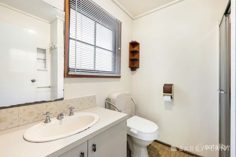 Property photo of 9 Henry Road Croydon VIC 3136