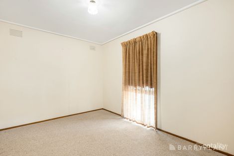 Property photo of 9 Henry Road Croydon VIC 3136