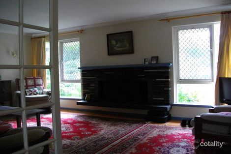 Property photo of 18 Templetonia Crescent City Beach WA 6015