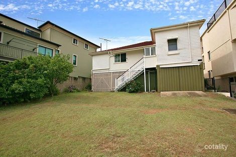 Property photo of 30 Eagle Terrace Shorncliffe QLD 4017