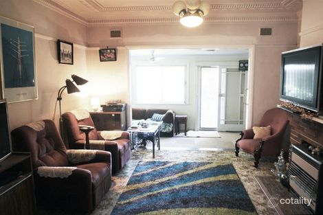 2 Vindin St, Rutherford, NSW 2320