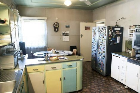 Property photo of 2 Vindin Street Rutherford NSW 2320
