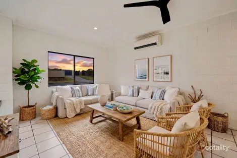 Property photo of 34 Hollywood Boulevard White Rock QLD 4868