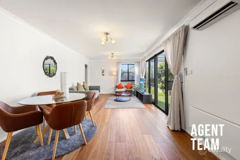 Property photo of 27 Jean Macnamara Street Macgregor ACT 2615