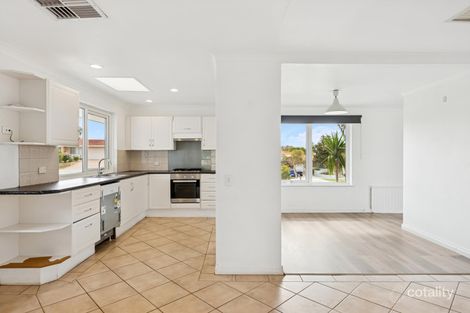 Property photo of 33 Pacific Way Beldon WA 6027