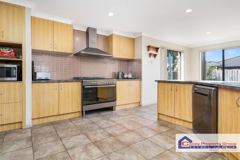 Property photo of 8 St Remy Court Narre Warren South VIC 3805