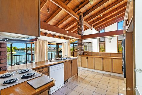 Property photo of 152 Morala Avenue Runaway Bay QLD 4216