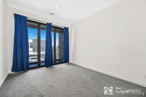 Property photo of 7 Savoy Grove Cranbourne North VIC 3977